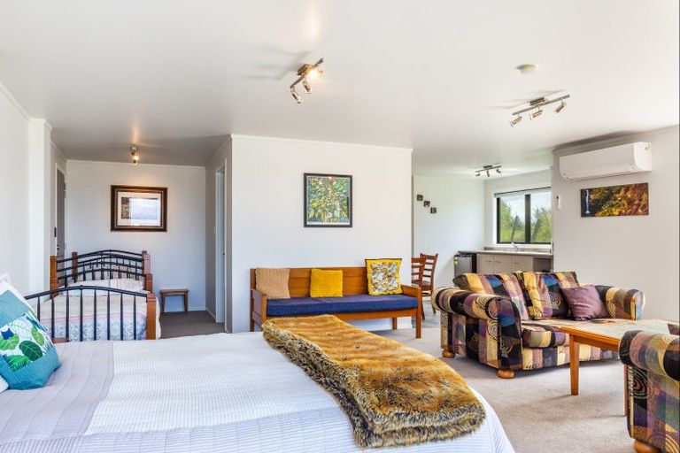 Photo of property in 31 Turangitukua Terrace, Kuratau, Turangi, 3381