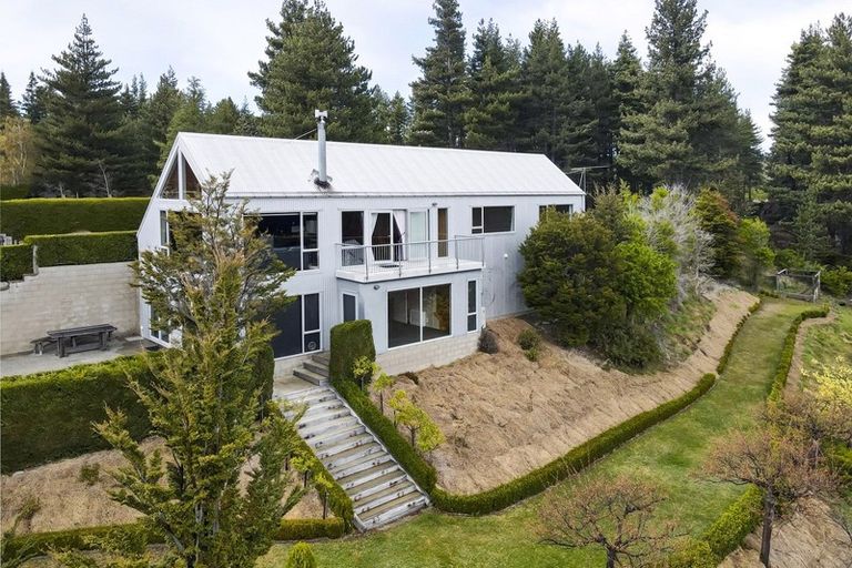 Photo of property in 20 Murray Place, Lake Tekapo, 7999