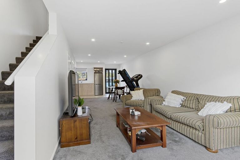 Photo of property in 11/12 Freyberg Avenue, Riccarton, Christchurch, 8011