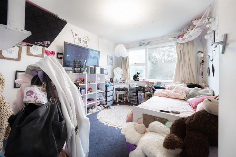 Photo of property in 29 Donnington Street, Parklands, Christchurch, 8083