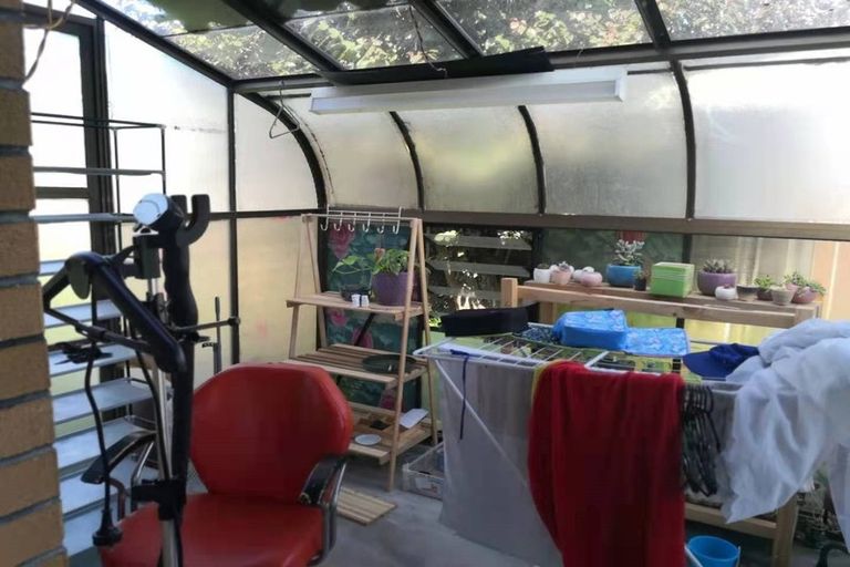 Photo of property in 44c Latham Avenue, Pakuranga, Auckland, 2010