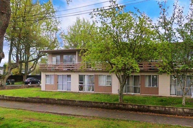 Photo of property in 8/16 Thames Street, Claudelands, Hamilton, 3214