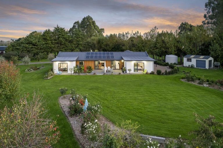 Photo of property in 6 Hallfield Drive, Ohoka, Kaiapoi, 7692