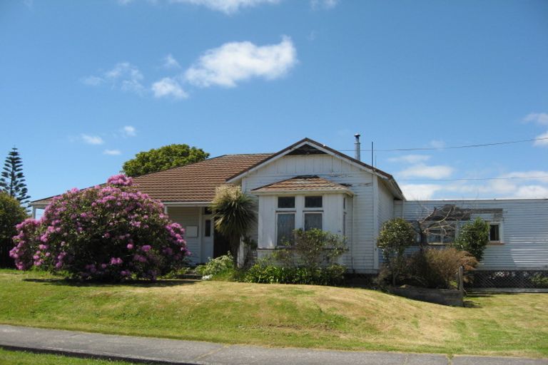 Photo of property in 73a Romilly Street, Westport, 7825