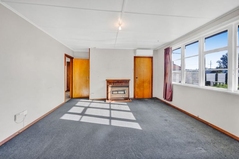 Photo of property in 3 Dixon Avenue, Hawera, 4610
