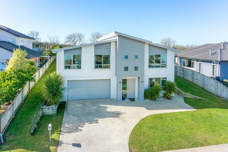 Photo of property in 3 Bishopsworth Way, Huntington, Hamilton, 3210