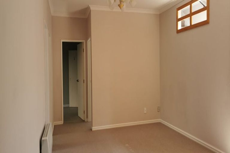 Photo of property in 11 Monarch Avenue, Hillcrest, Auckland, 0627