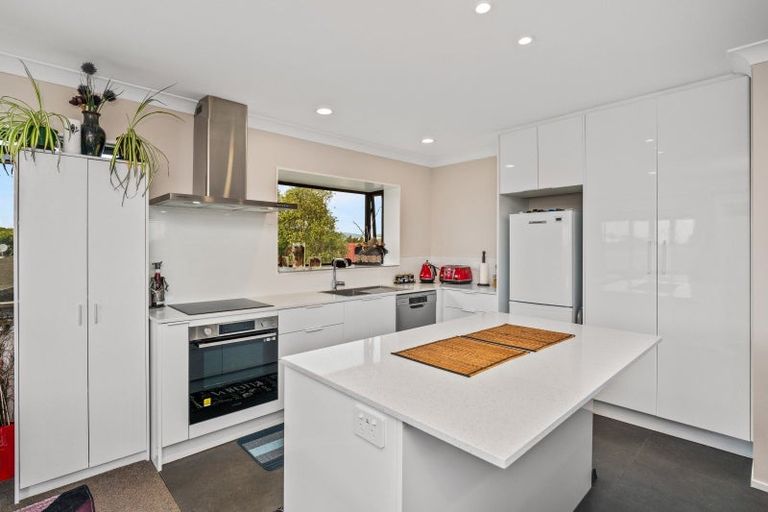 Photo of property in 147 Eversham Road, Mount Maunganui, 3116