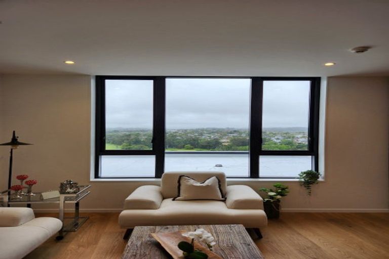 Photo of property in 1103/1 Buscomb Avenue, Henderson, Auckland, 0610