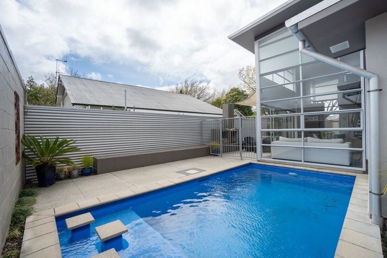 Photo of property in 4 Mere Mere Avenue, Palmerston North, 4414