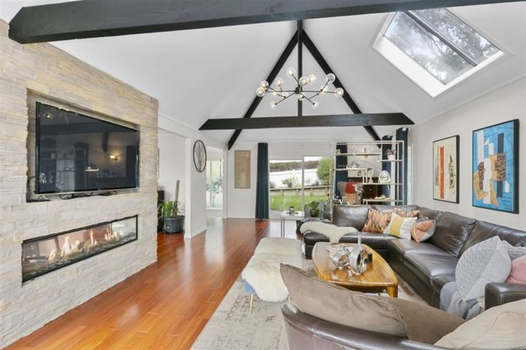 Photo of property in 19 Jubilee Road, Khandallah, Wellington, 6035