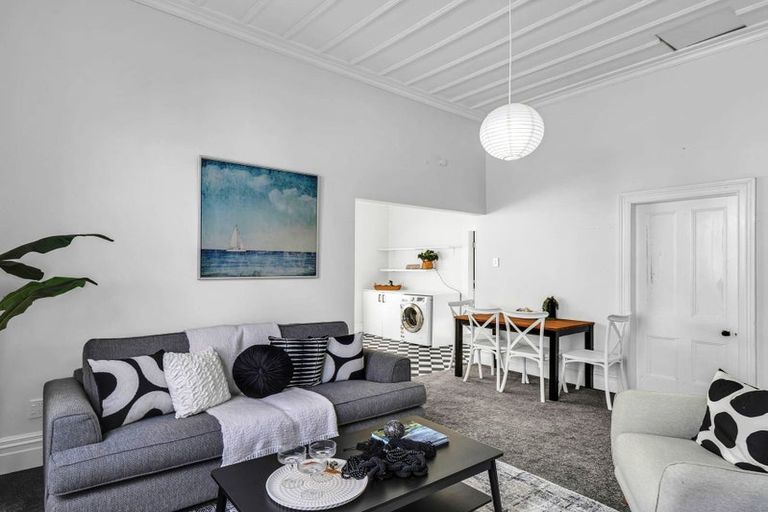 Photo of property in 15 Kelvin Street, Aramoho, Whanganui, 4500