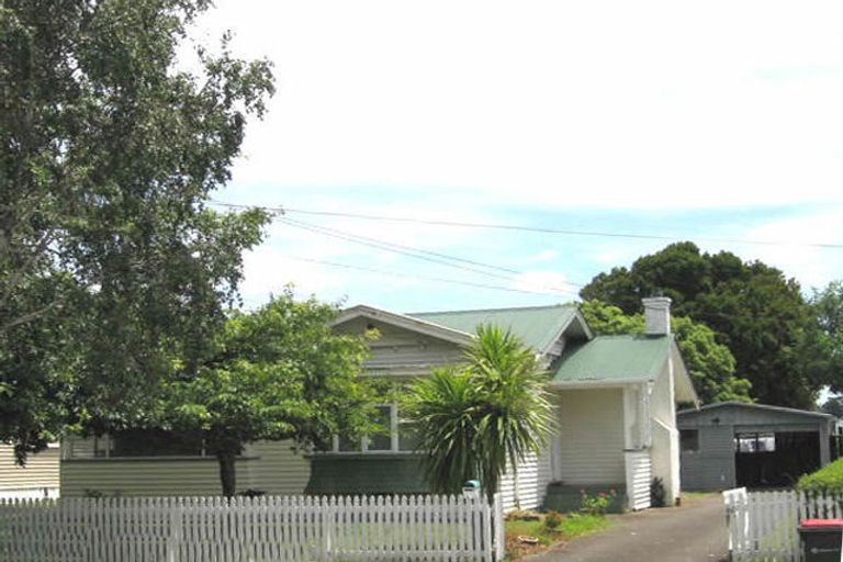 Photo of property in 49 Harlston Road, Mount Albert, Auckland, 1025