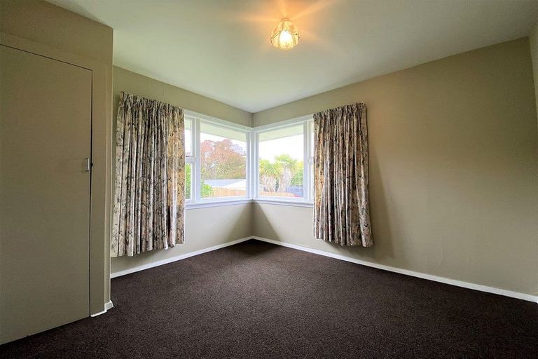 Photo of property in 19 Fenhall Street, Russley, Christchurch, 8042