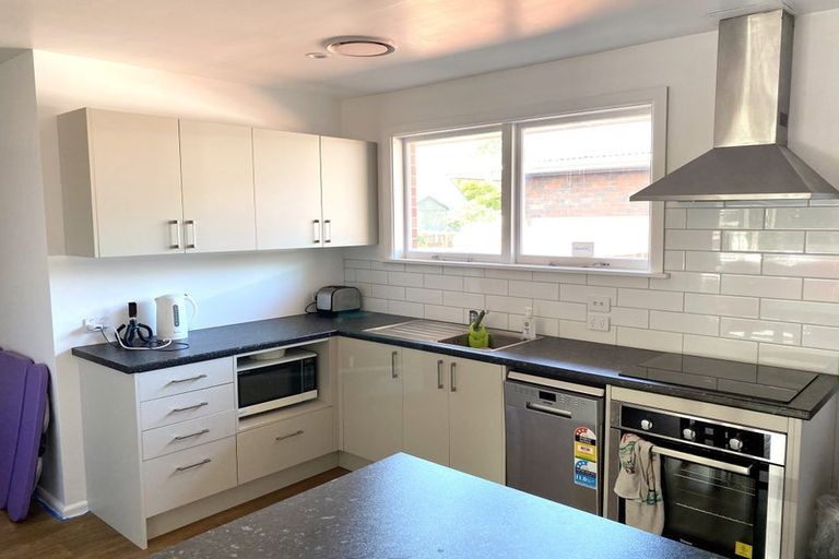 Photo of property in 2/6 Pulford Place, Ilam, Christchurch, 8041