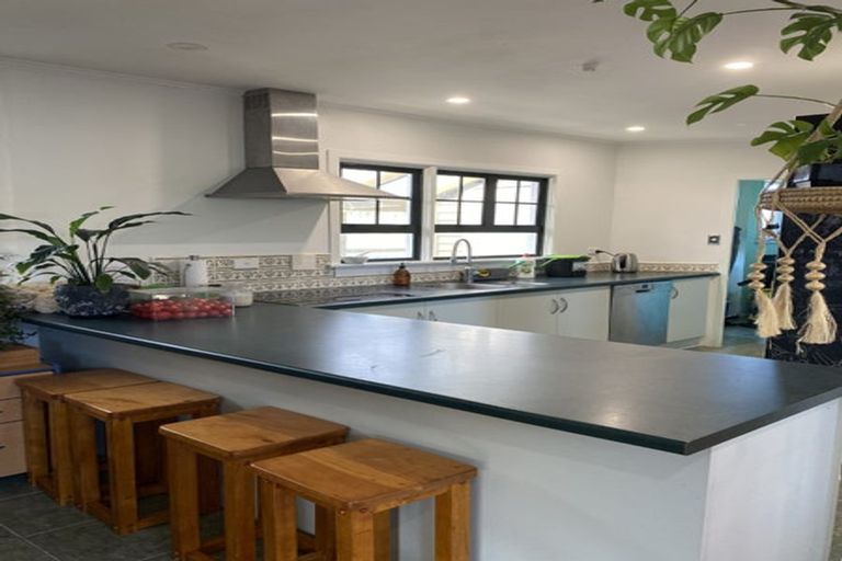 Photo of property in 21b Ward Street, Trentham, Upper Hutt, 5018