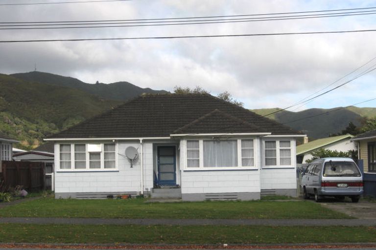 Photo of property in 112 Kowhai Street, Naenae, Lower Hutt, 5011