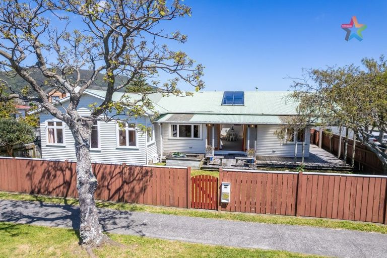 Photo of property in 52 Epuni Street, Hutt Central, Lower Hutt, 5011