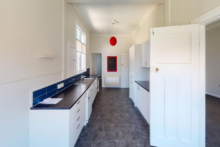 Photo of property in 26 Limbrick Street, Terrace End, Palmerston North, 4410