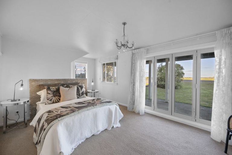 Photo of property in 14 Le Quesne Road, Bay View, Napier, 4104