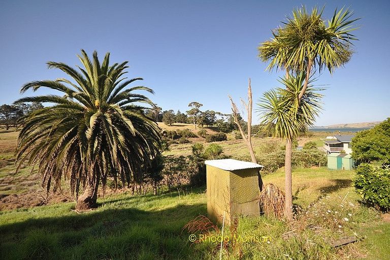 Photo of property in 32 Sandy Beach Road, Tinopai, 0593