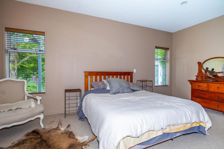 Photo of property in 74 School Road, Pleasant Valley, Geraldine, 7991