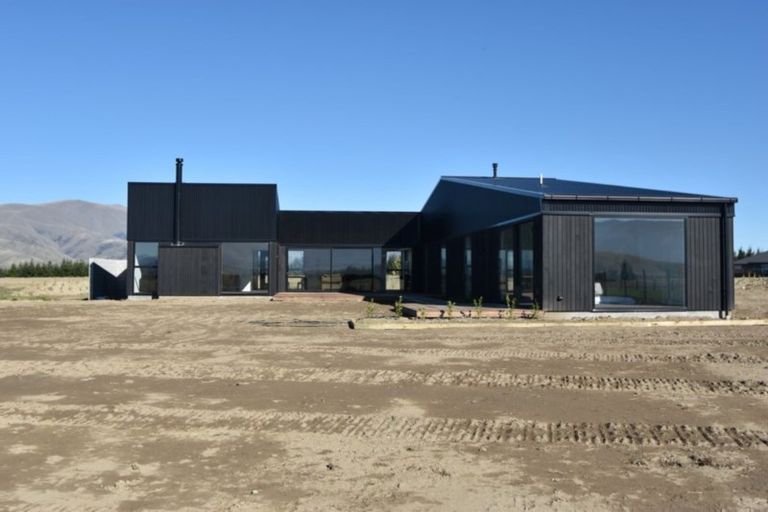 Photo of property in 42 The Drive, Twizel, 7999