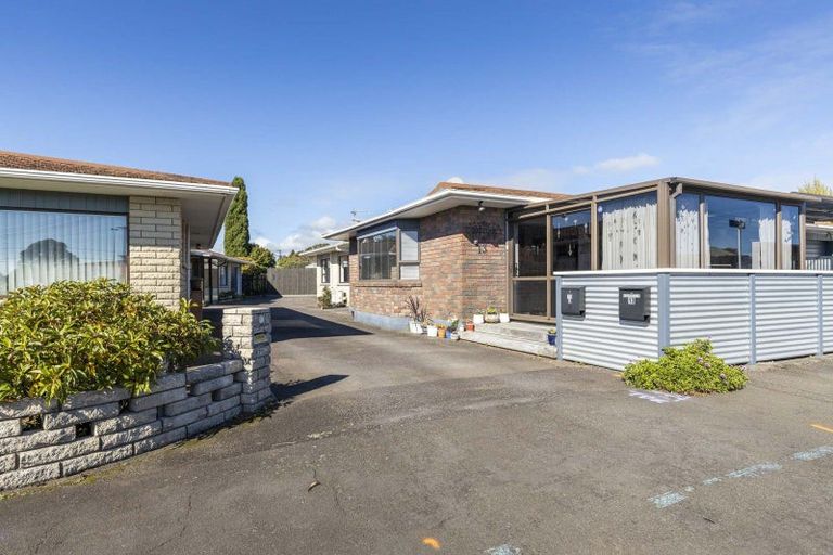 Photo of property in 13 Tukapa Street, Westown, New Plymouth, 4310