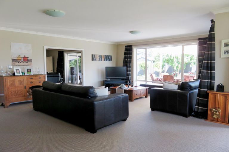 Photo of property in 75 Princes Street, Temuka, 7920