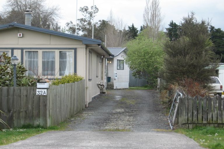 Photo of property in 32 Willow Avenue, Hannahs Bay, Rotorua, 3010
