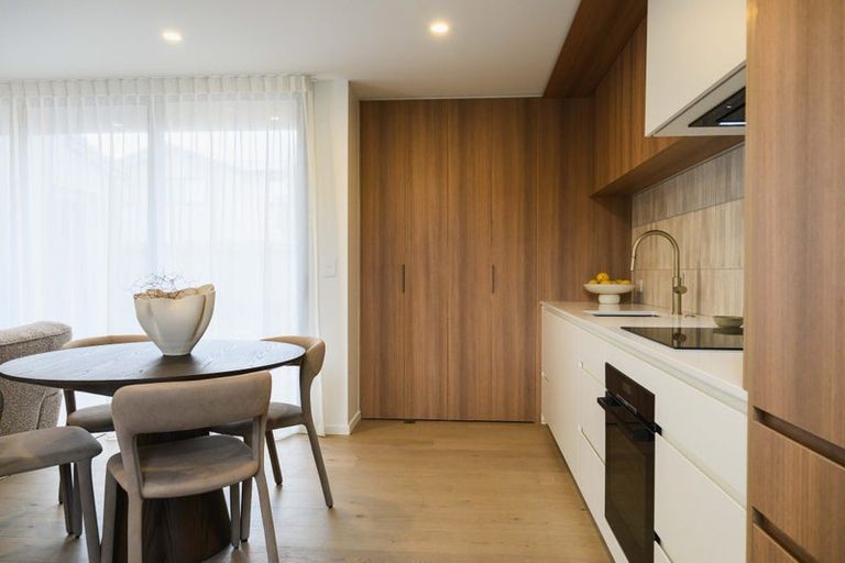 Photo of property in 3/23 Webb Street, Saint Albans, Christchurch, 8014