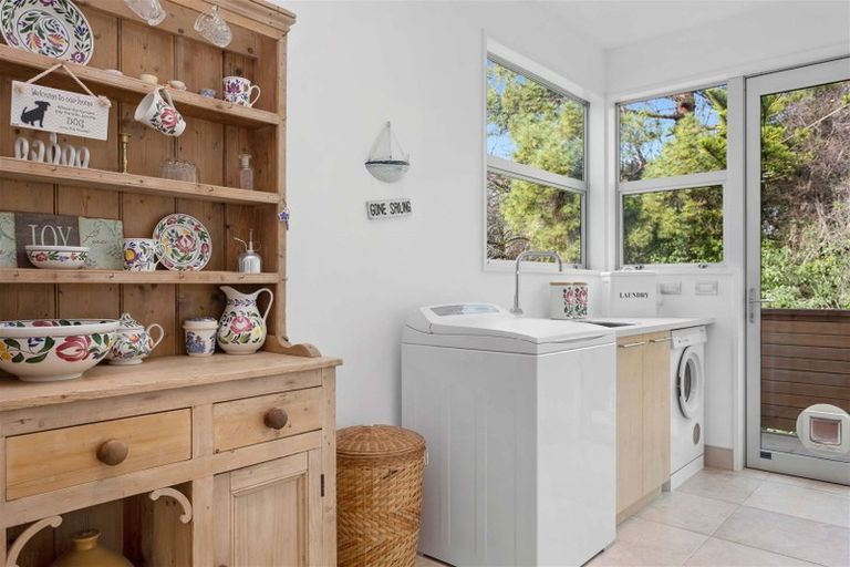 Photo of property in 115 Main Road, Governors Bay, Lyttelton, 8971