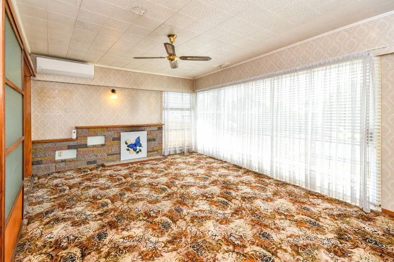 Photo of property in 1 Sterling Avenue, Manurewa East, Auckland, 2102