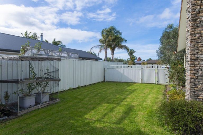 Photo of property in 11 Pohutukawa Grove, Lytton West, Gisborne, 4010