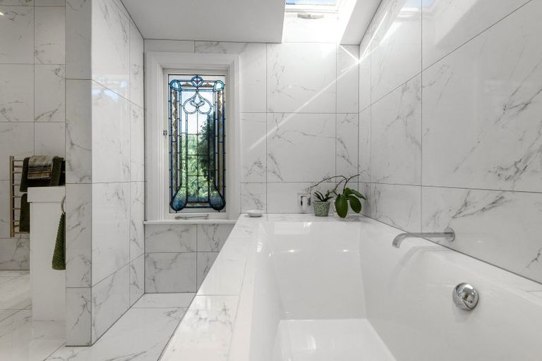 Photo of property in 30 Wroxton Terrace, Merivale, Christchurch, 8014