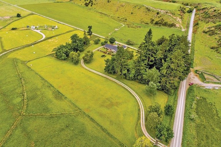 Photo of property in 23 Mcmillan Road, Athol, 9793