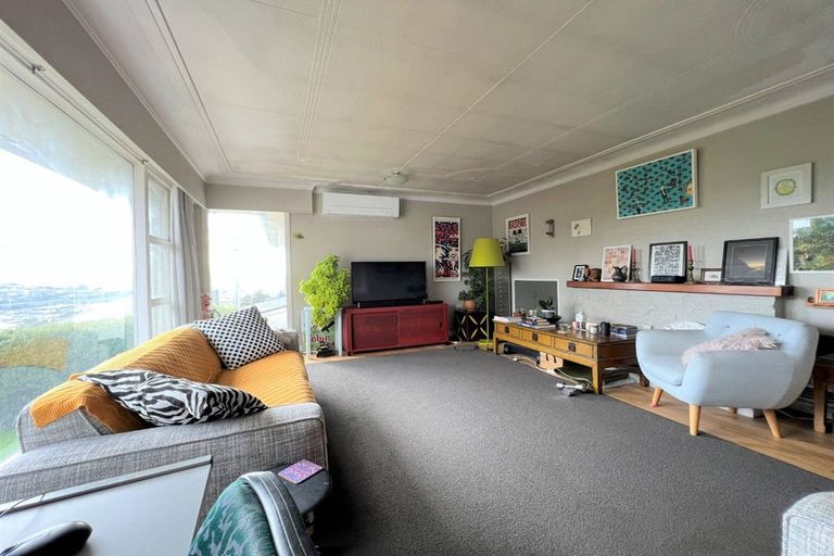 Photo of property in 57 Murray Street, Kew, Dunedin, 9012