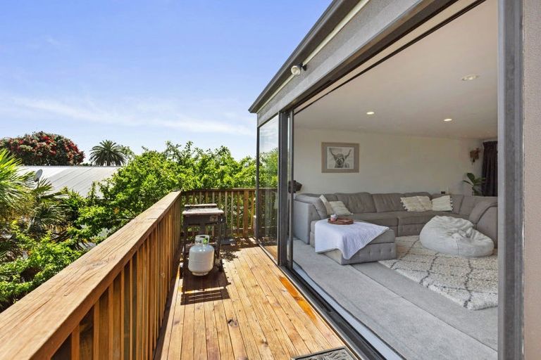 Photo of property in 18 Taipari Avenue, Raglan, 3225