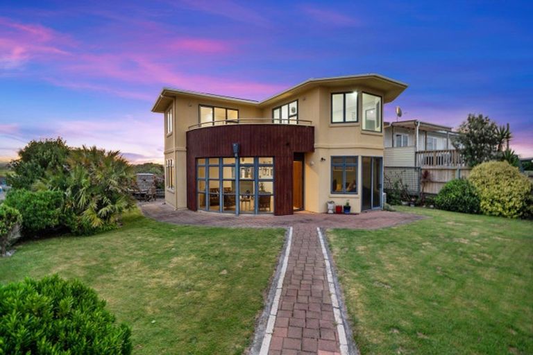 Photo of property in 20 Pukehina Parade, Pukehina, Te Puke, 3189