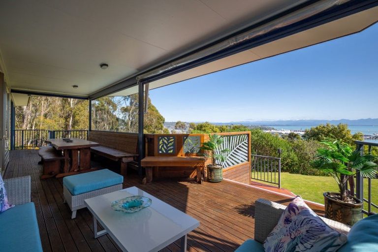 Photo of property in 6 Whitehead Place, Atawhai, Nelson, 7010