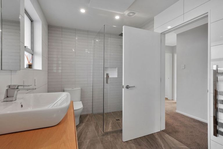 Photo of property in 6 Freebairn Street, Redwood, Christchurch, 8051