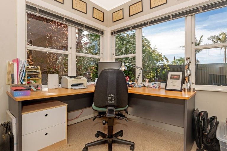 Photo of property in 223 Whitaker Street, Whataupoko, Gisborne, 4010