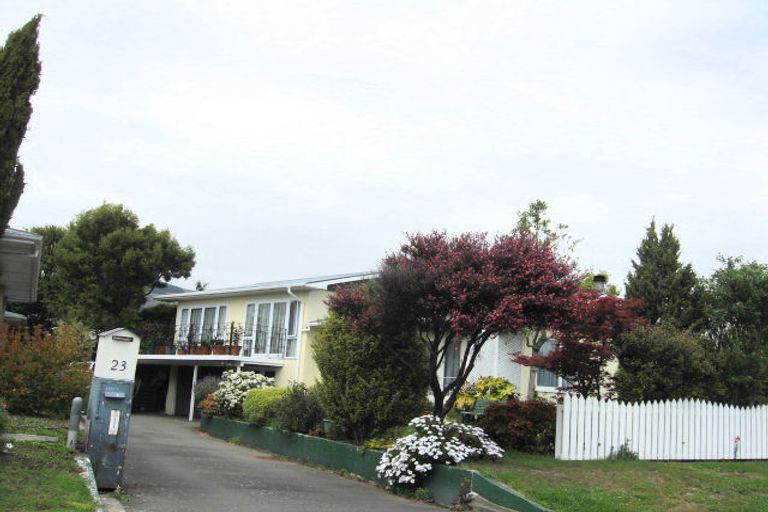 Photo of property in 23 Tennyson Crescent, Stoke, Nelson, 7011