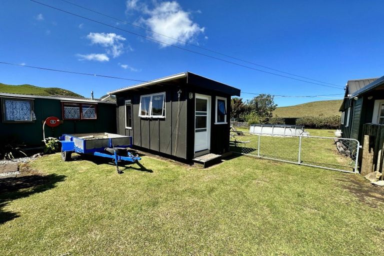 Photo of property in 12 Briscoe Street, Awakino, Mokau, 4376