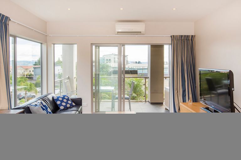 Photo of property in 4 Reads Quay, Gisborne, 4010