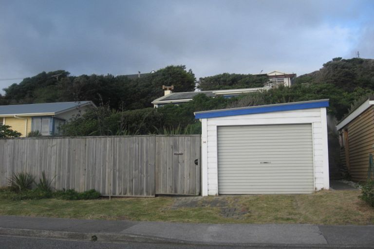Photo of property in 36 The Parade, Paekakariki, 5034