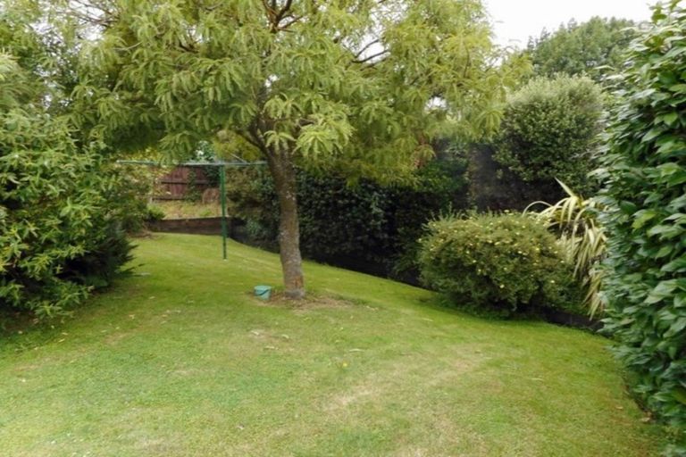 Photo of property in 2/65 Whitby Street, Burnside, Christchurch, 8053