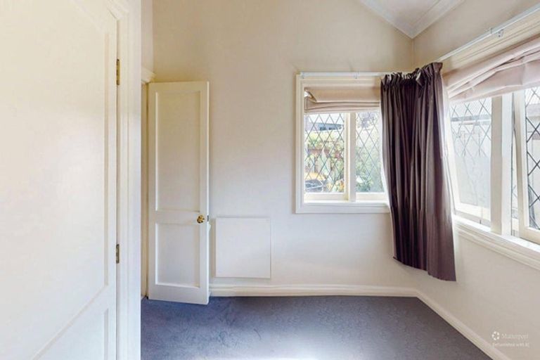 Photo of property in 2/22 Dahlia Street, Palmerston North, 4410