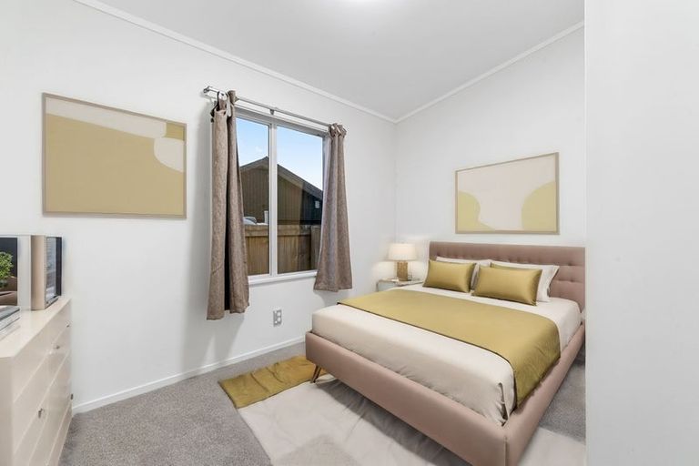 Photo of property in 25 Pukeroa Place, Papakura, 2110