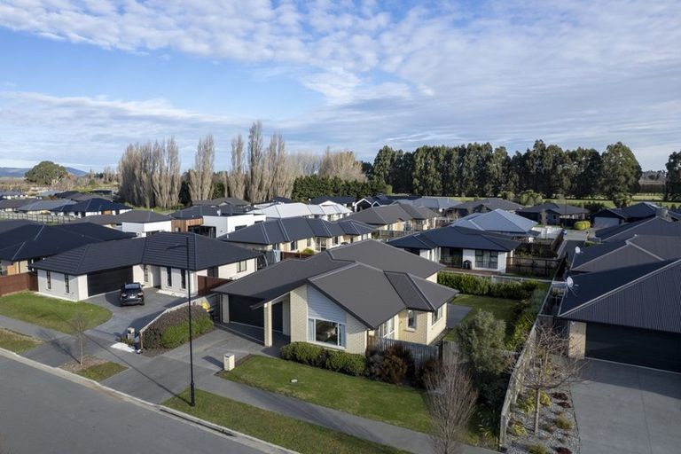 Photo of property in 7 Kokoda Street, Halswell, Christchurch, 8025